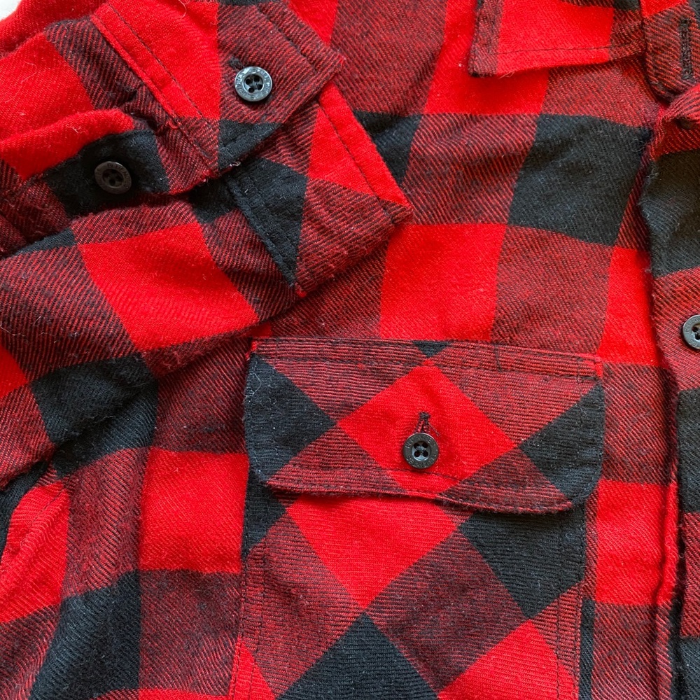Red Plaid - Picture 2 of 3